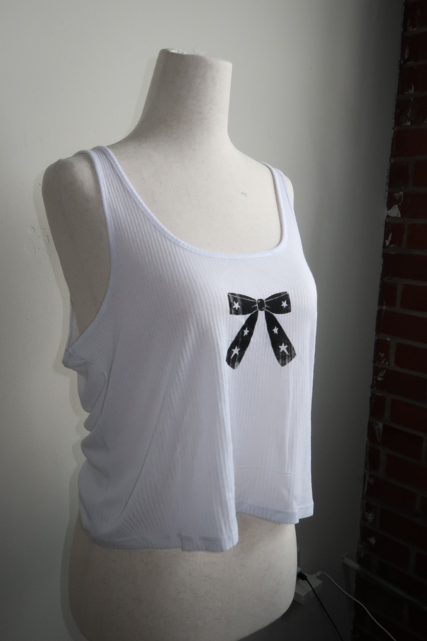 BOW Ribbed Tank - L