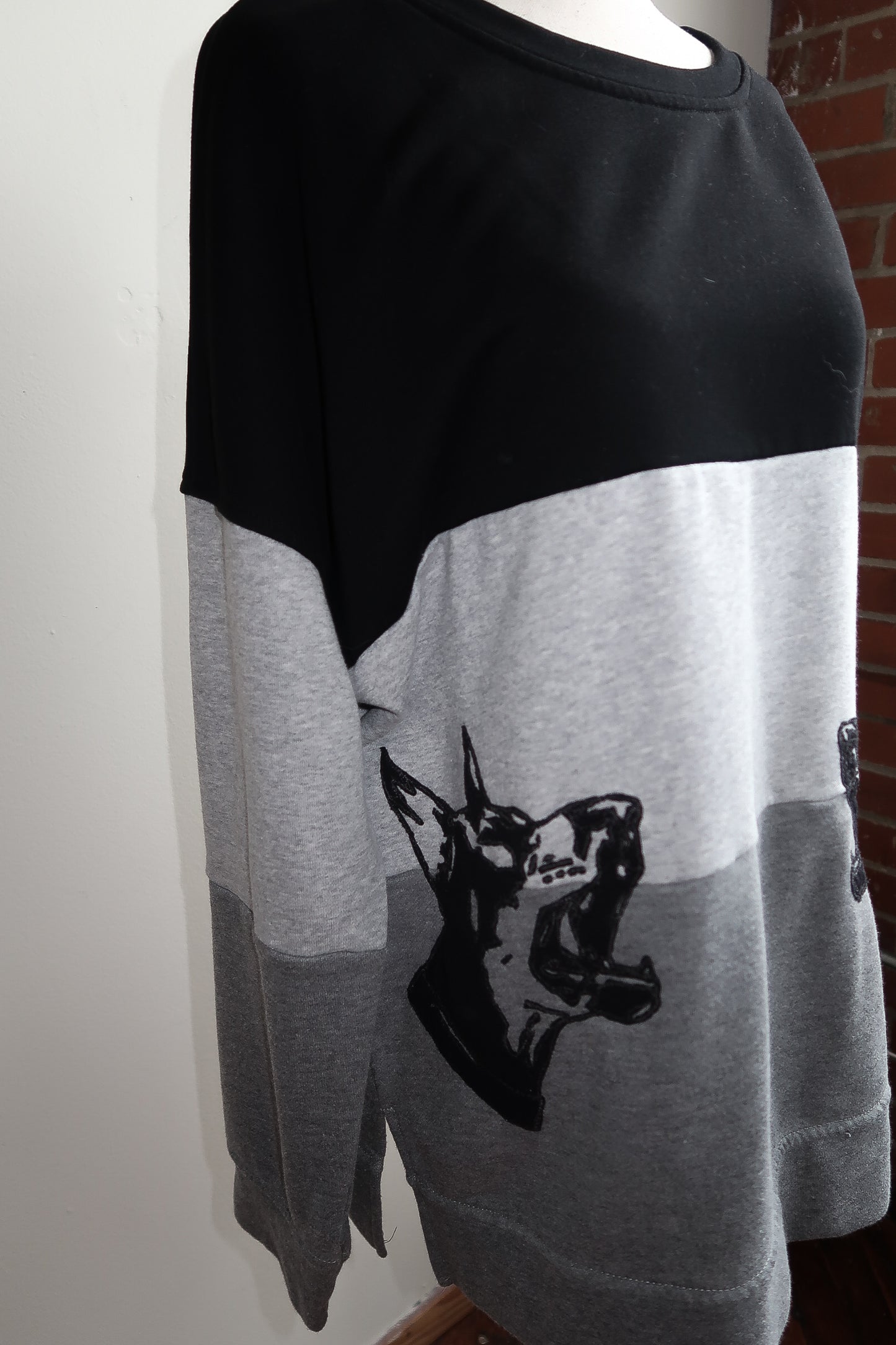 LOVE PUP Colorblock Crew - XL