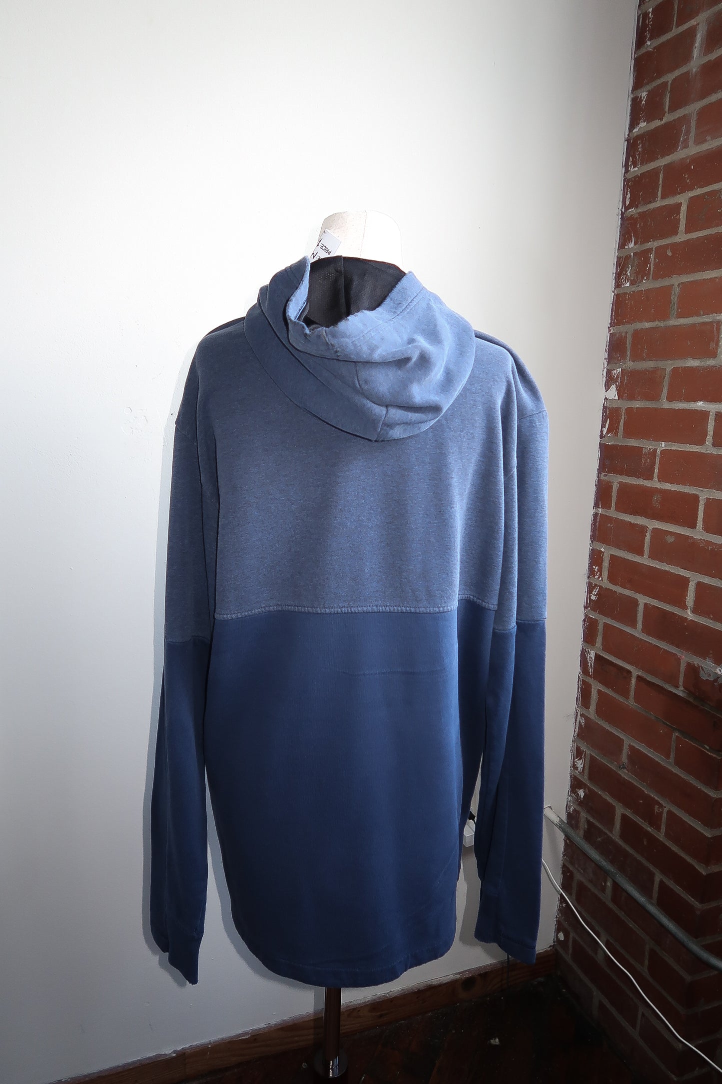 LUCKY BUNNY Hoodie - M