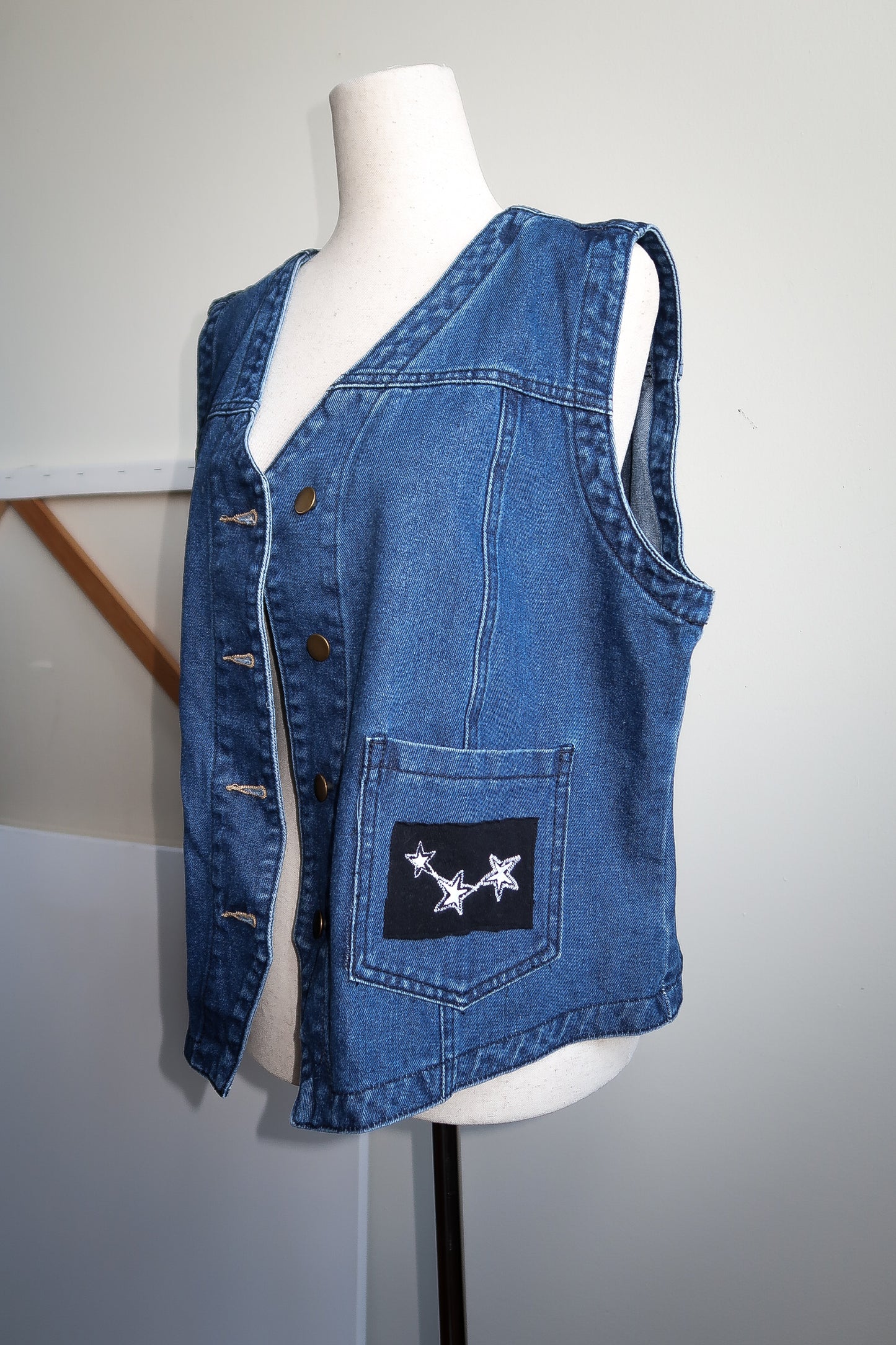 BUNNY Denim Vest - XL